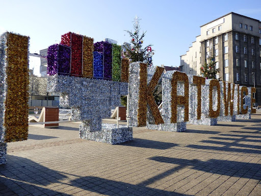 Dlaczego warto kupić mieszkanie w aglomeracji śląskiej?